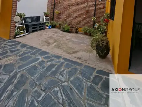 15 Nº 2746 E/ 152 y 152 N