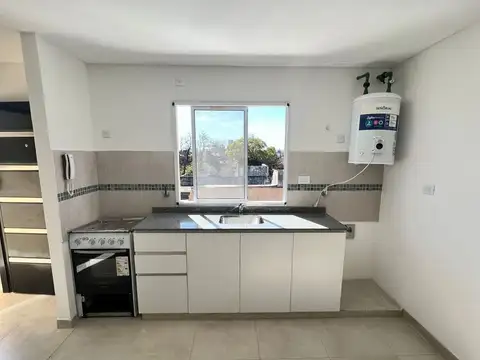 SENADOR QUINDIMIL 3300, Piso 1