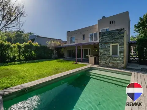 Casa en venta Santa Agustina Benavidez Apto Cred. 