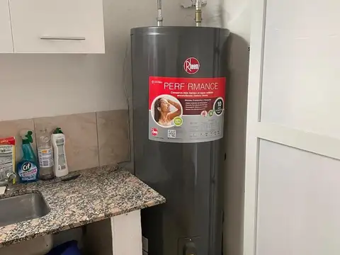 Depto Tipo Casa en Venta 75 años