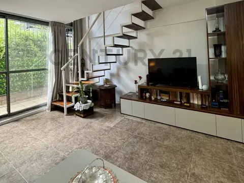 VENTA DPTO 2 AMB TIPO DUPLEX C/BALCON EN BELGRANO