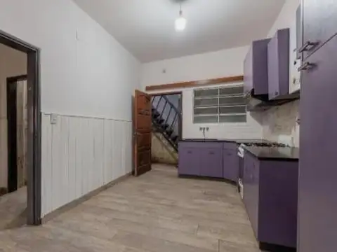 Casa 4 ambientes con 1 baño