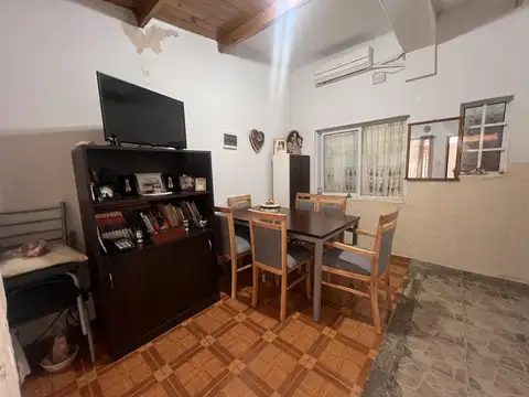 Depto Tipo Casa en Venta 38 años
