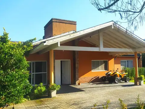 Casa en alquiler - 3 dormitorios 3 baños - 120mts2 - Haras del Sur - La Plata