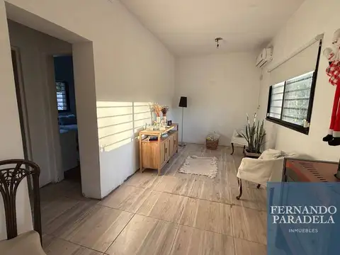Casa 3 ambientes con 1 baño
