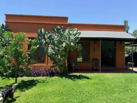 Casa en venta - 3 Dormitorios 3 Baños - General Rodríguez