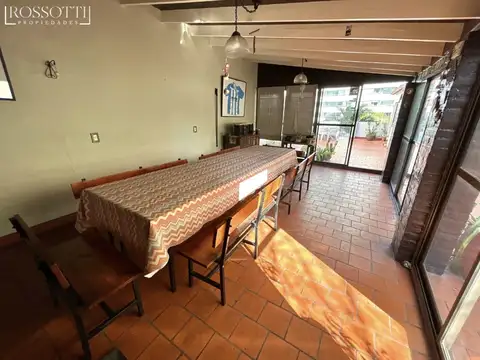 Depto Tipo Casa en Venta 70 años