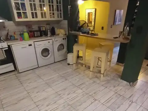 Depto Tipo Casa en Venta de 4 dormitorios
