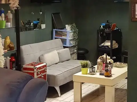 Depto Tipo Casa 7 ambientes con 2 baños