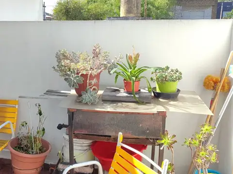 Depto Tipo Casa en Venta de 2 ambientes