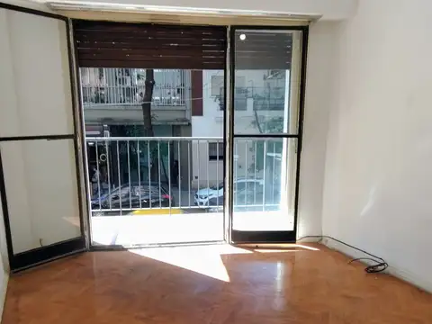 Venta Departamento 2 Amb Al Frente C/ Balcón - Recoleta - Apto Crédito