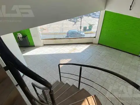 Local en Venta 30 años