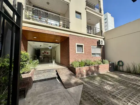 Departamento en Alquiler en Caseros, $ 650.000