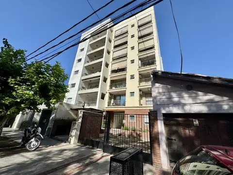 CAVASSA 2600, Piso 4