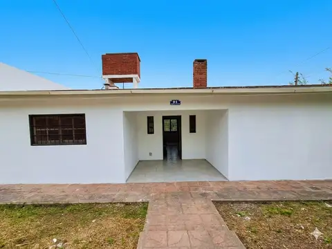 Casa 5 ambientes con 2 baños