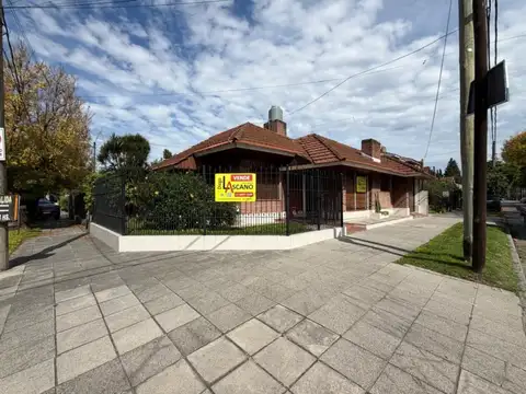 Impecable Chalet sobre Amenedo 660, Adrogue