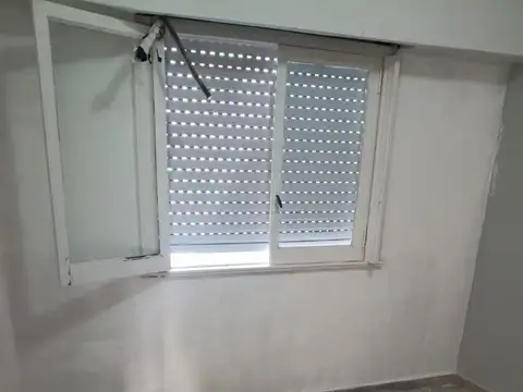 Casa tipo ph con patio y terraza (Caseros 500 - Ramos Mejía)