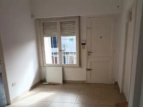 Depto Tipo Casa en Alquiler de 4 ambientes