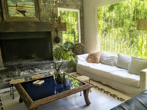 Quinta en Alquiler Temporal con 2 cocheras