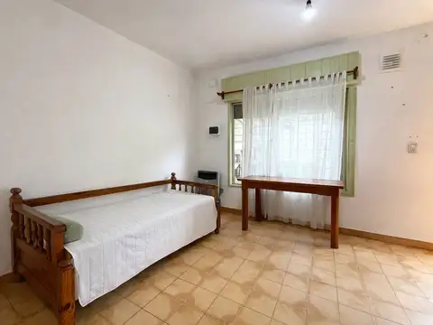 Depto Tipo Casa 2 ambientes con 1 baño