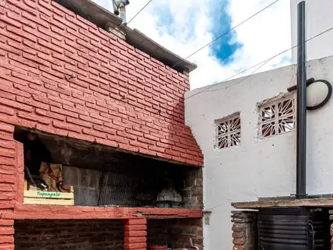 Depto Tipo Casa en Venta de 5 ambientes