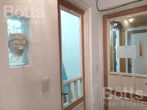 Venta de Local con Vivienda en Barrio de Once