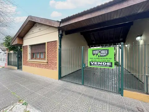 CASA 5 AMBIENTES A LA VENTA EN MERLO SUR