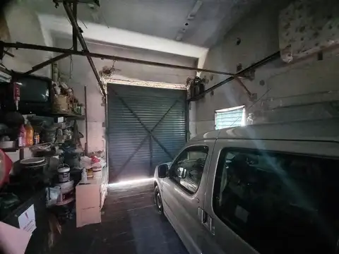 Casa 5 ambientes con 1 baño