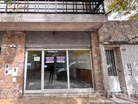 Venta Local Al Frente Sobre Mendoza - Echesortu