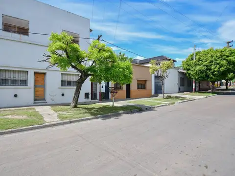 PH EN VENTA ENSENADA 4 DORMITORIOS APTO BANCO