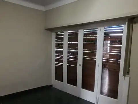 Depto Tipo Casa en Alquiler de 2 dormitorios