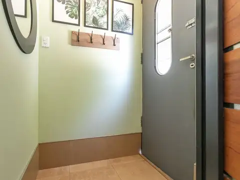 VENTA CASA 3 AMBIENTES VILLA URQUIZA PERMUTA