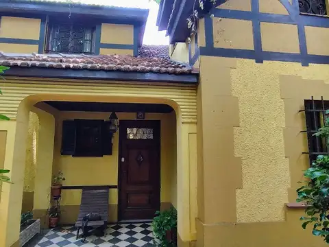 Venta Casa Estilo Inglés en La Lucila 
