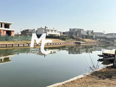 Terreno en Venta 22  mts Frente