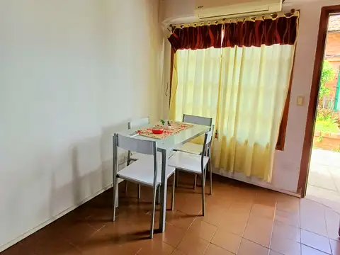 Depto Tipo Casa en Venta de 2 dormitorios