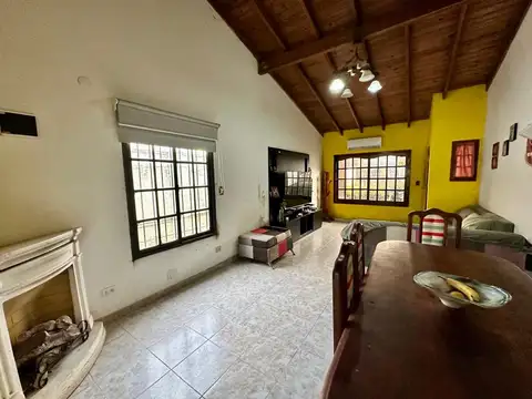 Casa en Alquiler en Monte Grande, $ 500.000