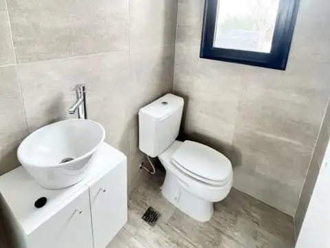 Excelente Casa en Barrio San Ramon Pilar del Este