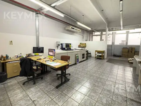 William C. Morris al 1000