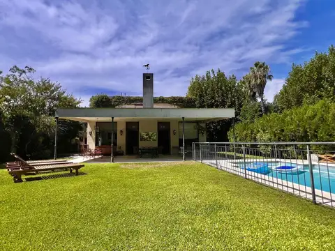 Casa en venta, 4 dormitorios en Pilar - El Molino