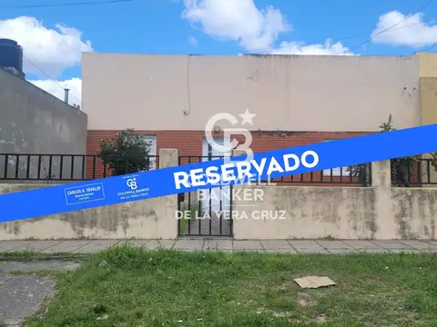 Casa  de 2 dormitorios a refaccionar en Maria Selva