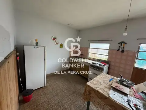 Casa  de 2 dormitorios a refaccionar en Maria Selva