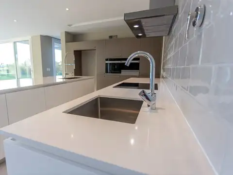 Casa en Alquiler al Suroeste