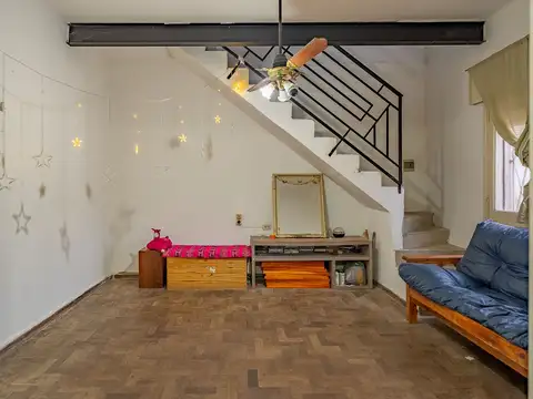 CASA EN VENTA CUATRO DORMITORIOS