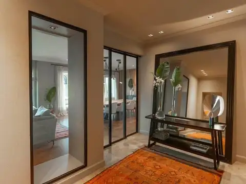 Casa 7 ambientes con 5 baños