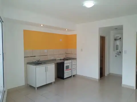 VILLA LURO. AV. RIVADAVIA 10700  MONOAMBIENTE C/FRENTE