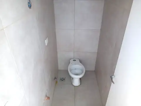 DEPARTAMENTO MONOAMBIENTE 50 M2, DIVISIBLE CON BALCÓN AL FRENTE. A ESTRENAR. ENTREGA OCTUBRE 2022