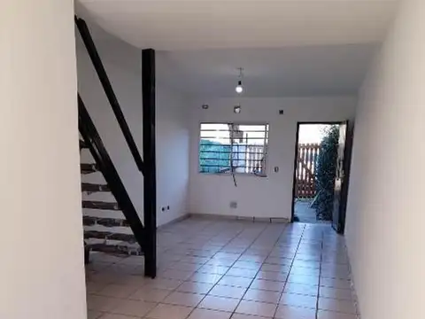 Depto Tipo Casa en Venta de 2 dormitorios