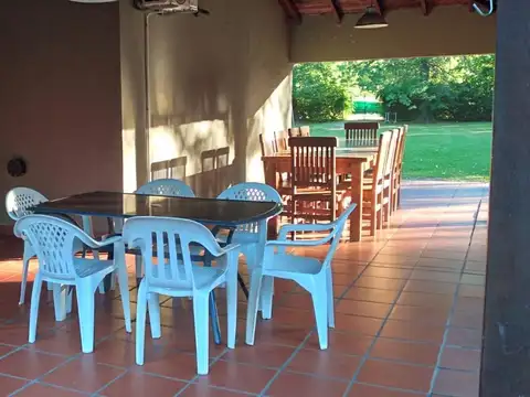 Quinta en Alquiler al Noroeste