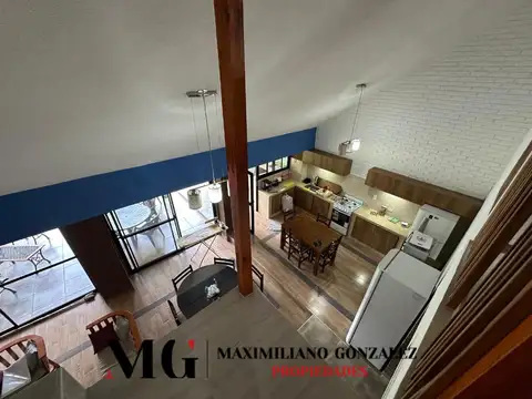 Casa 5 ambientes con 3 baños