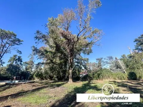 Terreno en Venta en Parque Exaltacion, USD 48.000